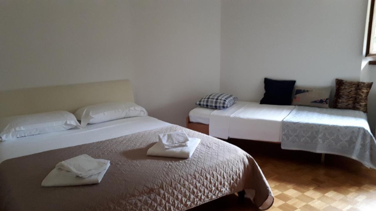 B&B Appartamenti Chez Patty Castel San Pietro Exteriér fotografie